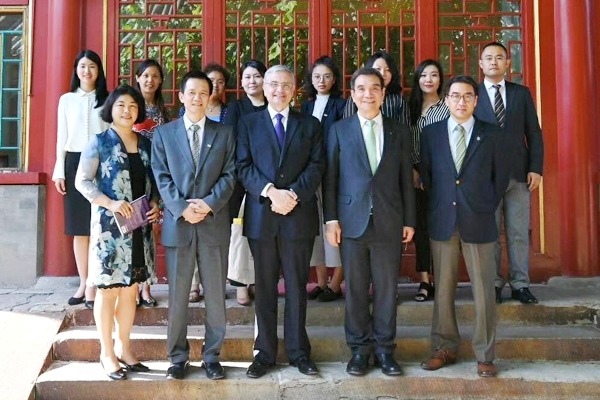 联合国秘书长南南合作特使Jorge Chediek来北大演讲，并与南南学院签署合作谅解备忘录