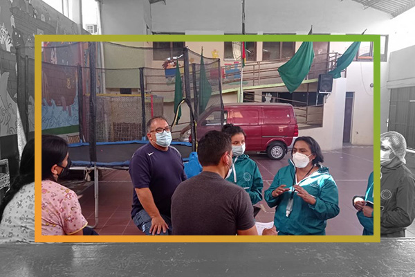 Social innovation hubs for women’s labour-market insertion and early-childhood care